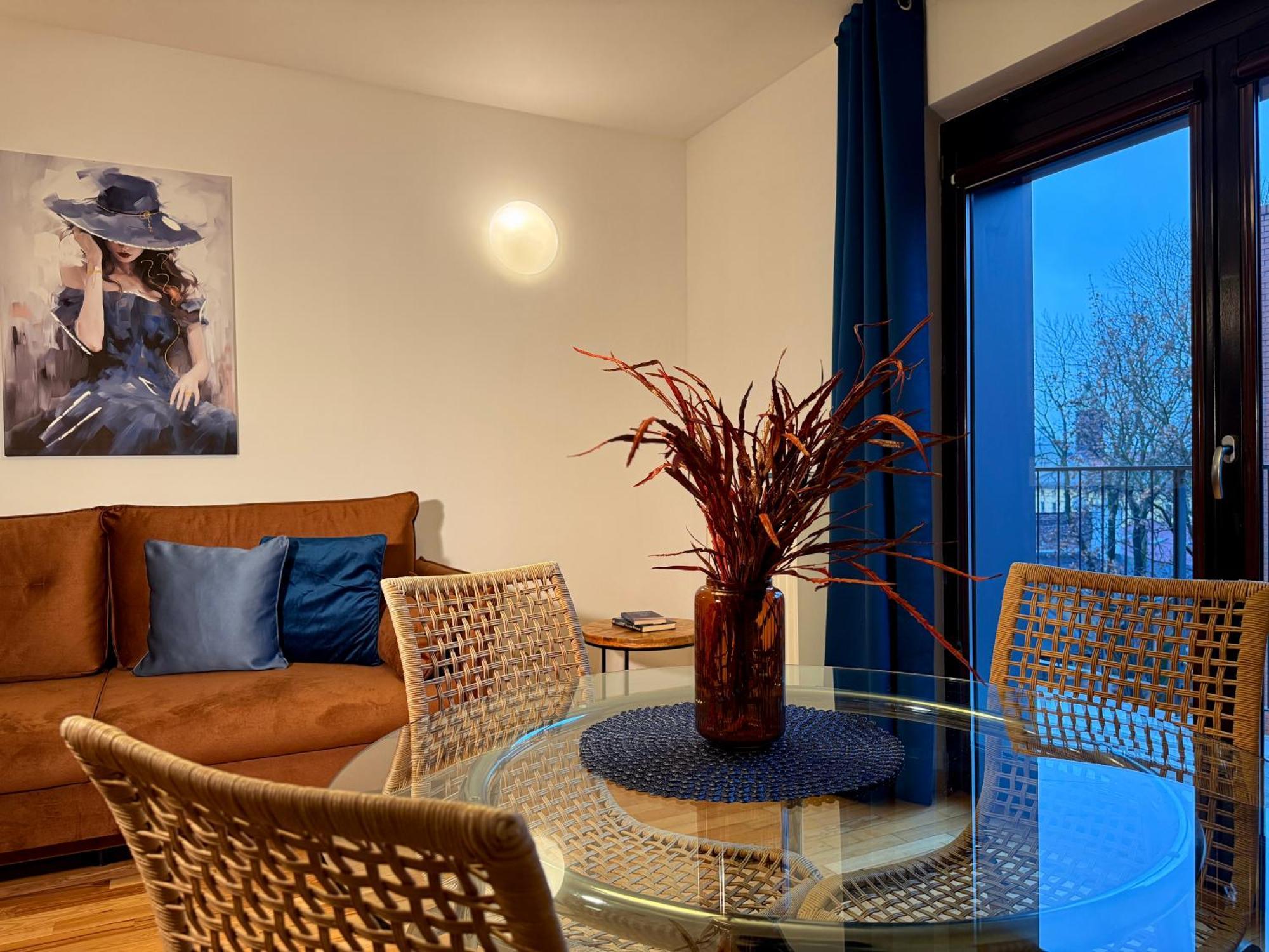 Angel Mint Apartment - Free Parking - Balcony Краков Экстерьер фото